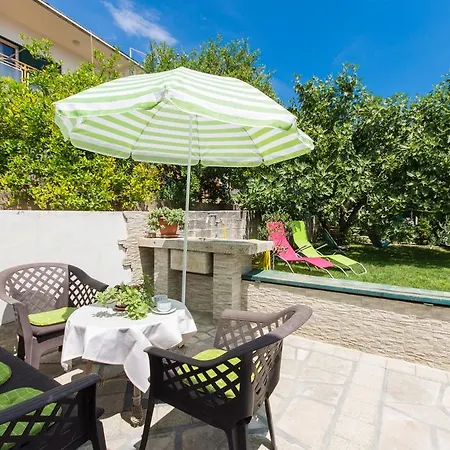 Apartman Lorenzo *